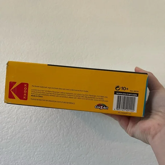 Unopened Kodak Premium Puzzles 1000-Piece Vibrant Castle Scene - Picture 2 of 6